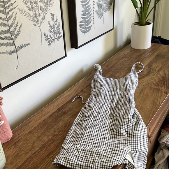 Split Hem Mini Dress - Picture 7 of 8